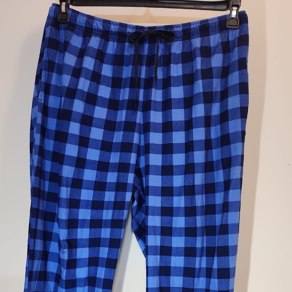 Nautica Men's Black and Blue Plaid Joggers - Picture 2 of 4
